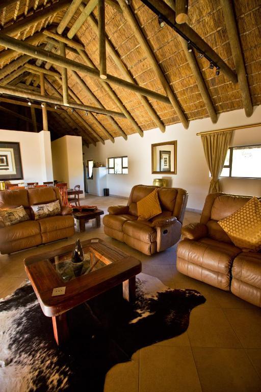 Nyaru Game Lodge Brandwag Kamer foto